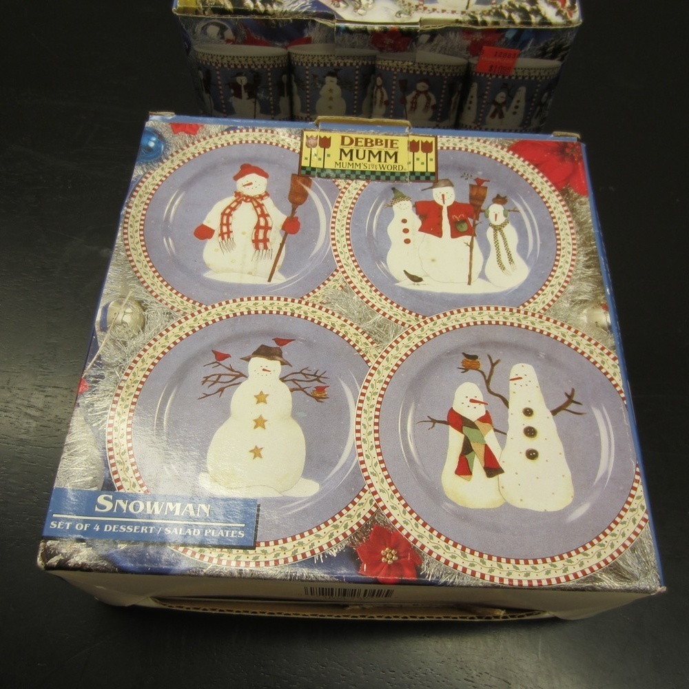 Sakura Snowman Pattern by Debbie Mumm Ceramic Salad Plates 8" dia Set of 4 VTG